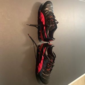 Puma king kangeroo leather soccer cleats. Size 8 men
